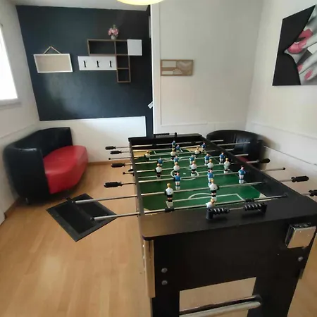 Maison Familiale Cherbourg-ping Pong-baby Foot